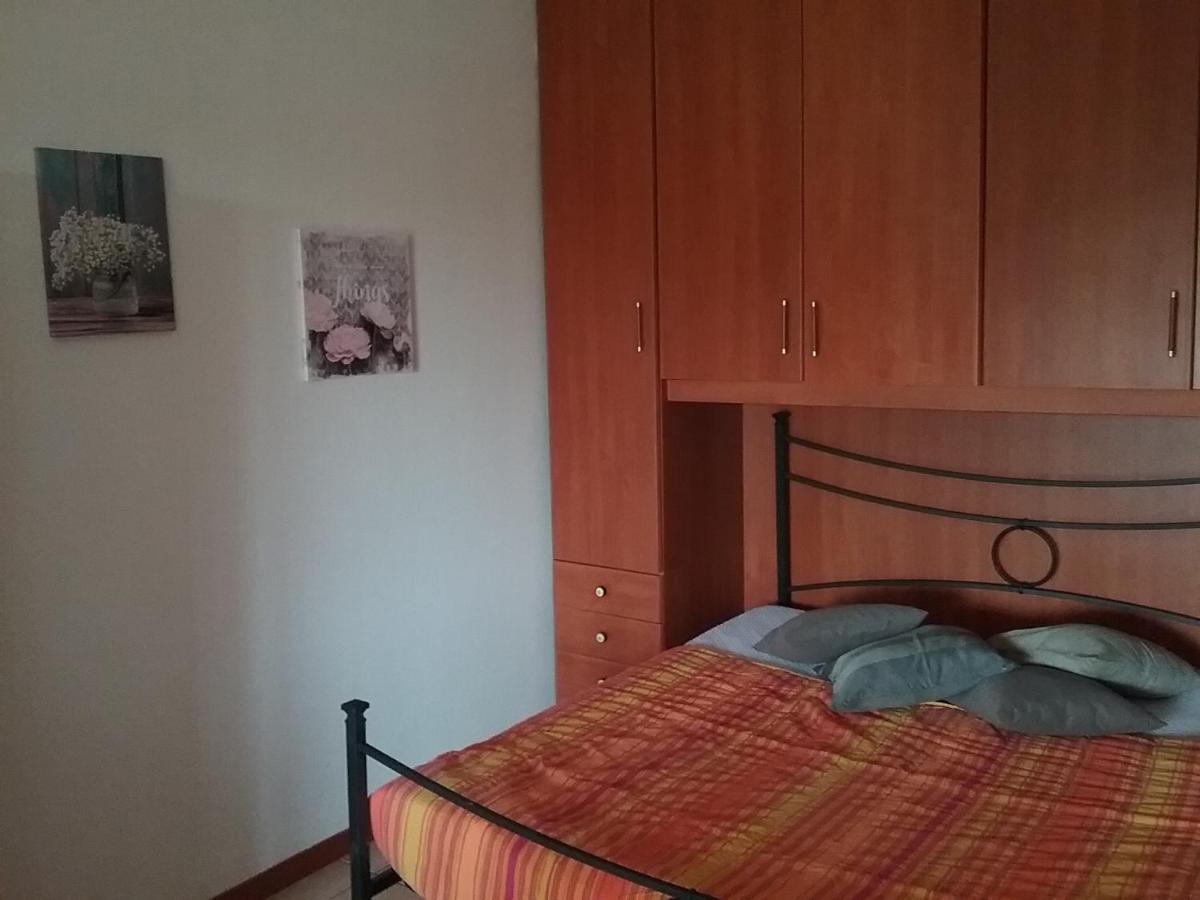 Appartamento Filippo Castelnuovo del Garda Exterior foto